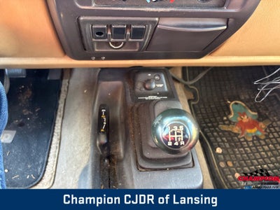 1999 Jeep Wrangler SE