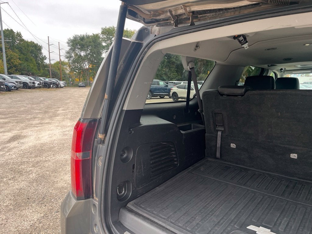 2018 Chevrolet Suburban LT