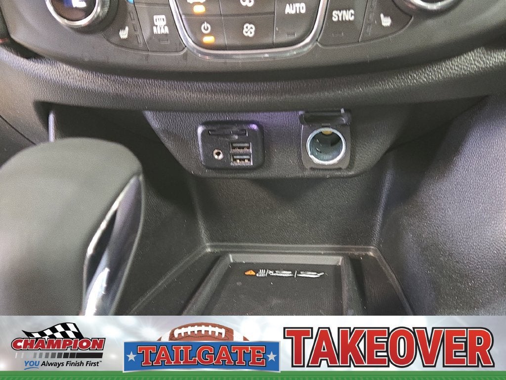2023 Chevrolet Traverse RS