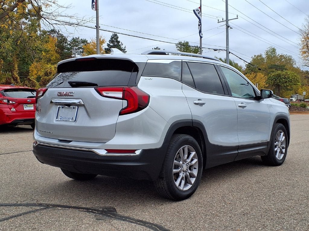2022 GMC Terrain SLT